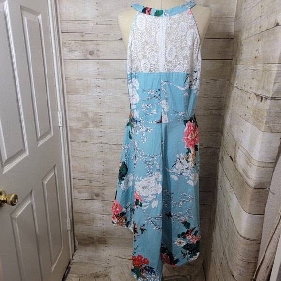 High low dress - Picture 3 of 4